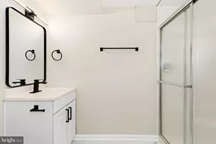 13530 Vandalia Dr, Rockville, MD 20853 - Photo 38