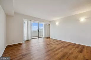 4601 N Park Ave, Chevy Chase, MD 20815 - Photo 8