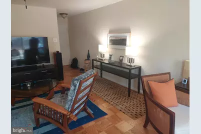 10208 Rockville Pik #302, Rockville, MD 20852 - Photo 4