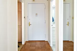 5225 Pooks Hill Rd, Bethesda, MD 20814 - Photo 16