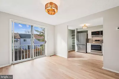 7623 Nutwood Court, Rockville, MD 20855 - Photo 10