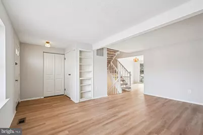 7623 Nutwood Court, Rockville, MD 20855 - Photo 4