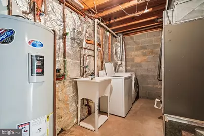 7623 Nutwood Court, Rockville, MD 20855 - Photo 32