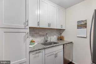 10701 Hampton Mill Terrace, North Bethesda, MD 20852 - Photo 14