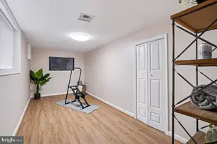 3921 Lantern Dr, Silver Spring, MD 20902 - Photo 30