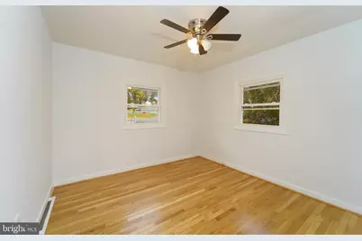 4400 Garrett Park Road, Wheaton, MD 20906 - Photo 8