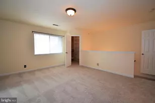 5821 Inman Park Cir, Rockville, MD 20852 - Photo 8