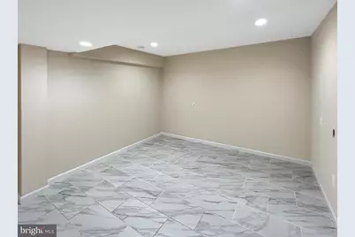 19634 Club Lake Road, Montgomery Village, MD 20886 - Photo 10