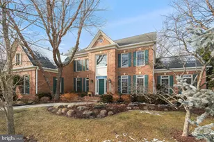 10405 Sandringham Ct, Potomac, MD 20854 - Photo 8