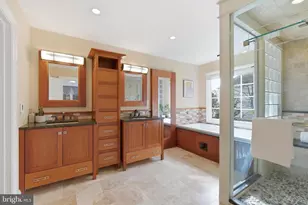 10405 Sandringham Ct, Potomac, MD 20854 - Photo 46