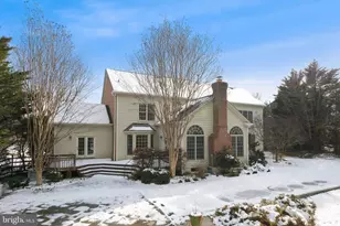 10405 Sandringham Ct, Potomac, MD 20854 - Photo 76