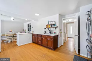 19105 N Pike Creek Pl, Montgomery Village, MD 20886 - Photo 16