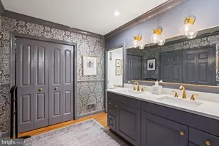 8 Farmington Ct, Chevy Chase, MD 20815 - Photo 20