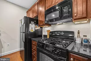 23620 Overlook Park Dr, Clarksburg, MD 20871 - Photo 4