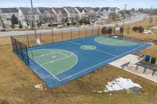 23620 Overlook Park Dr, Clarksburg, MD 20871 - Photo 32