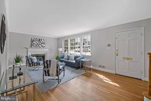 4907 Scarsdale Rd, Bethesda, MD 20816 - Photo 6