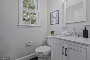 4907 Scarsdale Rd, Bethesda, MD 20816 - Photo 18