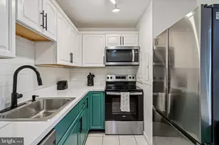 18202 Chalet Dr, Germantown, MD 20874 - Photo 12
