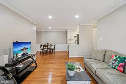 18202 Chalet Drive #APT 1, Germantown, MD 20874 - Photo 6