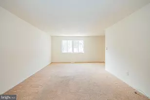 19041 Capehart Dr, Montgomery Village, MD 20886 - Photo 14