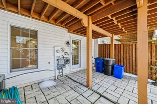 24 Steeple Ct, Germantown, MD 20874 - Photo 36