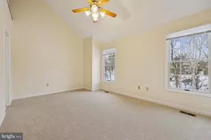 24 Steeple Ct, Germantown, MD 20874 - Photo 16