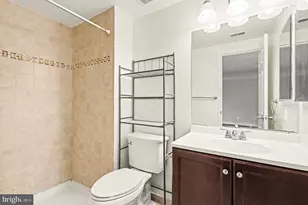 19323 Club House Rd, Montgomery Village, MD 20886 - Photo 18