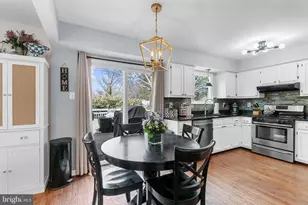 17512 St Theresa Dr, Olney, MD 20832 - Photo 6