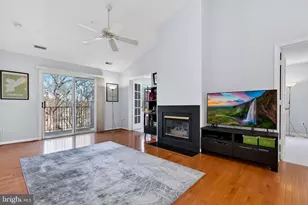 10007 Vanderbilt Cir, Rockville, MD 20850 - Photo 6