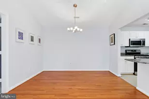 10007 Vanderbilt Cir, Rockville, MD 20850 - Photo 8