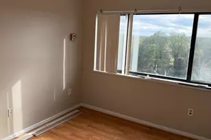 8830 Piney Branch Rd, Silver Spring, MD 20903 - Photo 10