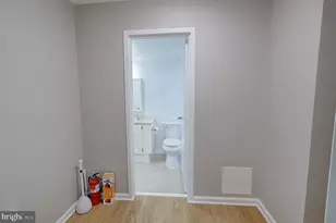 5225 Pooks Hill Rd, Bethesda, MD 20814 - Photo 4