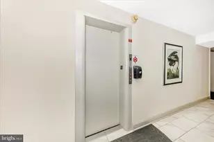 10320 Westlake Dr, Bethesda, MD 20817 - Photo 18