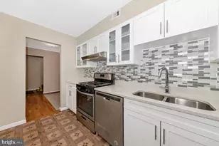 10320 Westlake Dr, Bethesda, MD 20817 - Photo 10