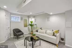 11011 Montrose Ave, Garrett Park, MD 20896 - Photo 40