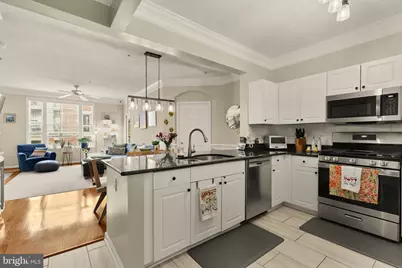 11 Arch Place #368, Gaithersburg, MD 20878 - Photo 4