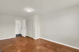 10201 Grosvenor Pl, North Bethesda, MD 20852 - Photo 16