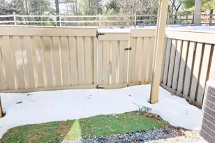 20559 Strath Haven Dr, Gaithersburg, MD 20886 - Photo 16