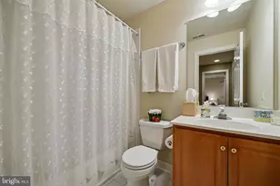 8807 Ridge Rd, Bethesda, MD 20817 - Photo 18