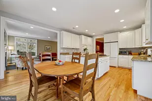 8807 Ridge Rd, Bethesda, MD 20817 - Photo 16