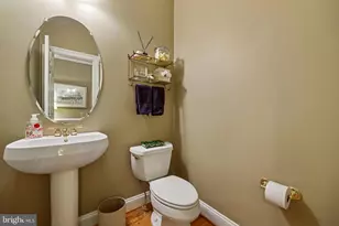 8807 Ridge Rd, Bethesda, MD 20817 - Photo 38