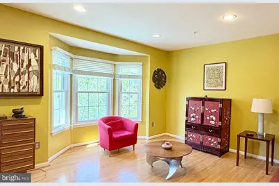 5423 Whitley Park Terrace #41, Bethesda, MD 20814 - Photo 4