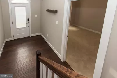 408 Hendrix Avenue, Gaithersburg, MD 20878 - Photo 4