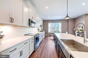 16342 Connors Wy, Rockville, MD 20855 - Photo 8