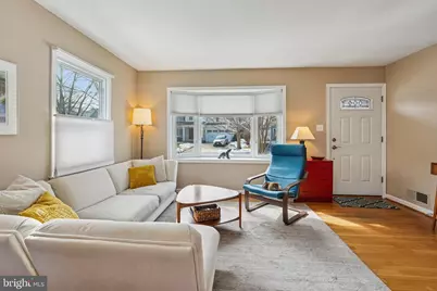 6417 Camrose Terrace, Bethesda, MD 20817 - Photo 4