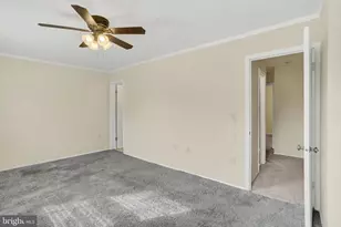 863 Azalea Dr, Rockville, MD 20850 - Photo 16