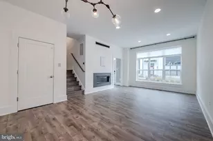 11382 Emerald Park Rd, Potomac, MD 20854 - Photo 6