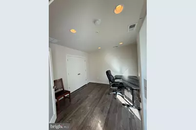 6611 Eames Way, Bethesda, MD 20817 - Photo 4