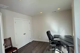 6611 Eames Wy, Bethesda, MD 20817 - Photo 4