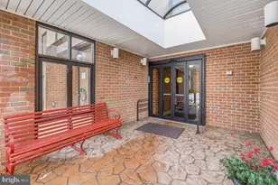 15310 Pine Orchard Dr, Silver Spring, MD 20906 - Photo 2